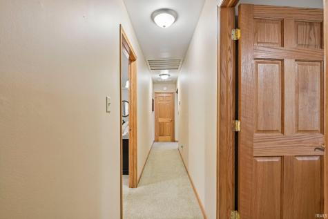 9711 E Myers Road Rockville IN 47872
