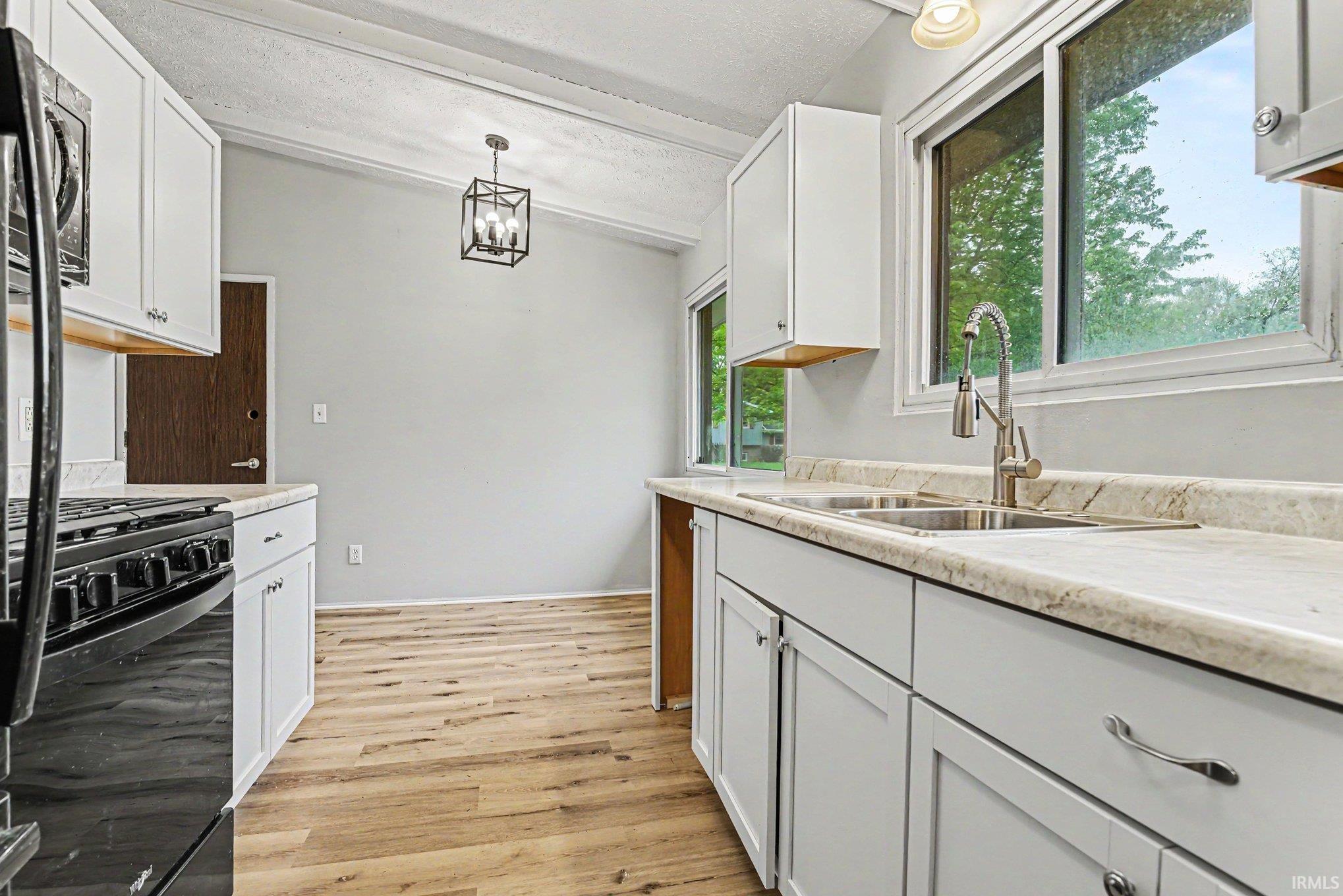 24403 Rolling Oaks Drive South Bend IN 46628