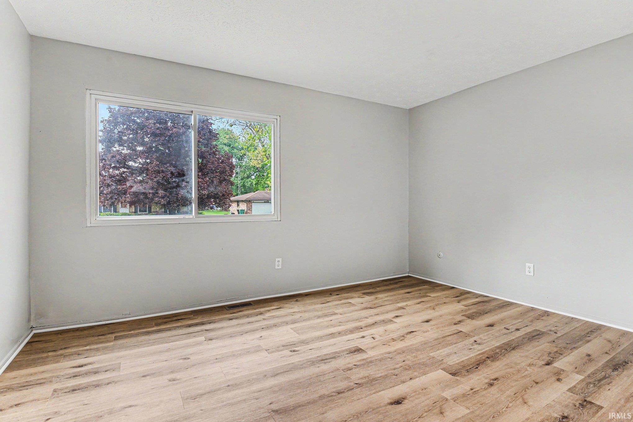 24403 Rolling Oaks Drive South Bend IN 46628