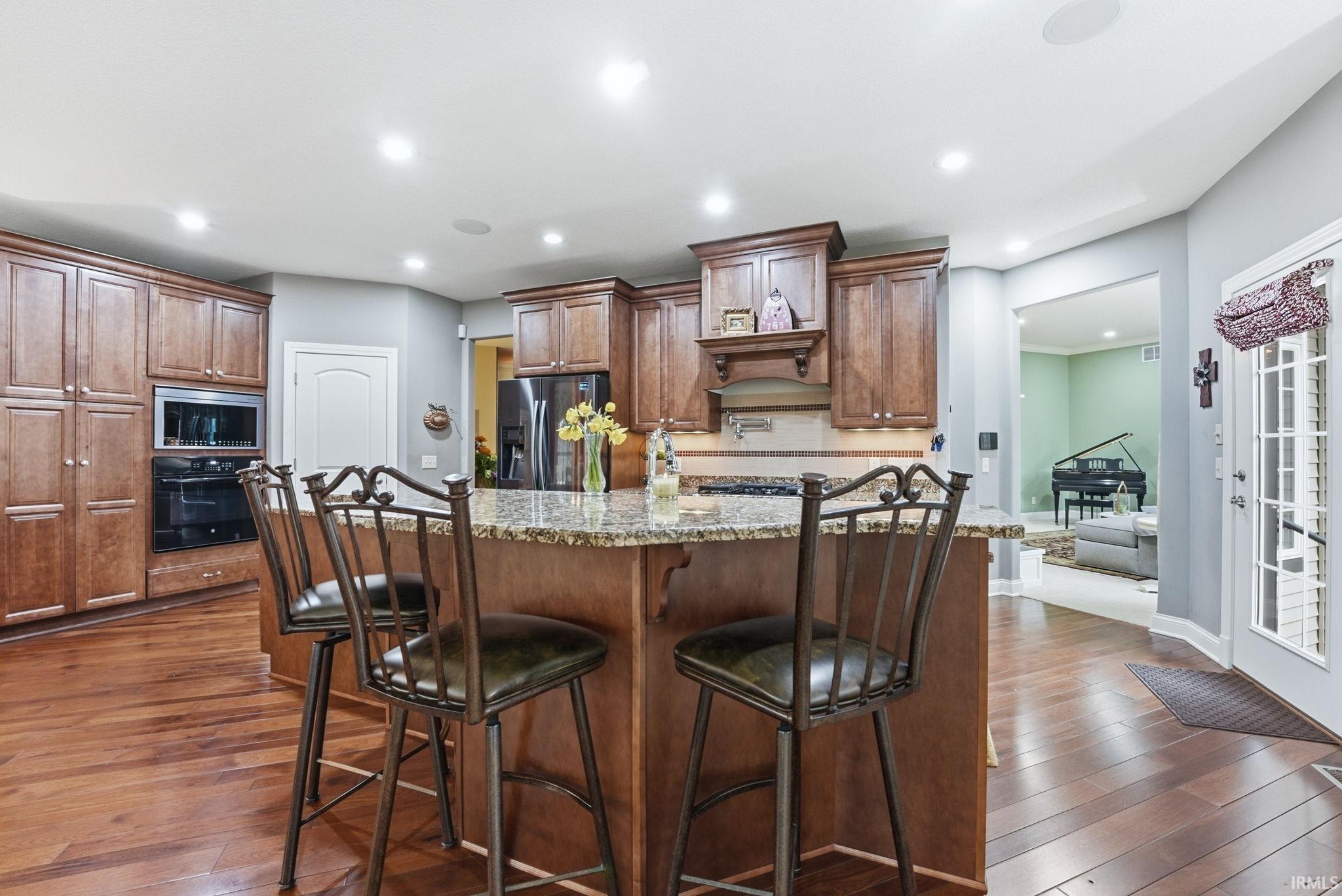 3669 E Greystone Drive Warsaw IN 46582