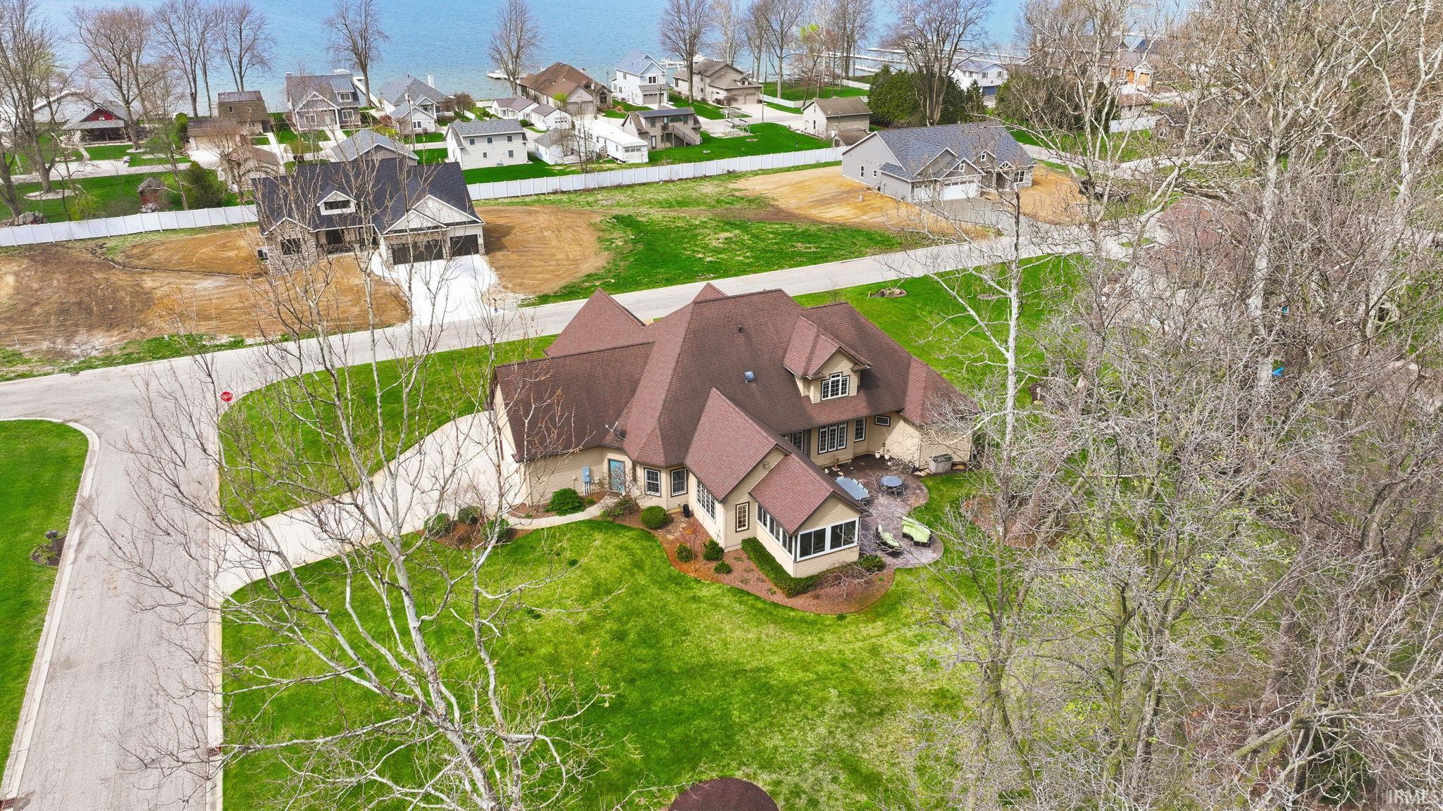 3669 E Greystone Drive Warsaw IN 46582