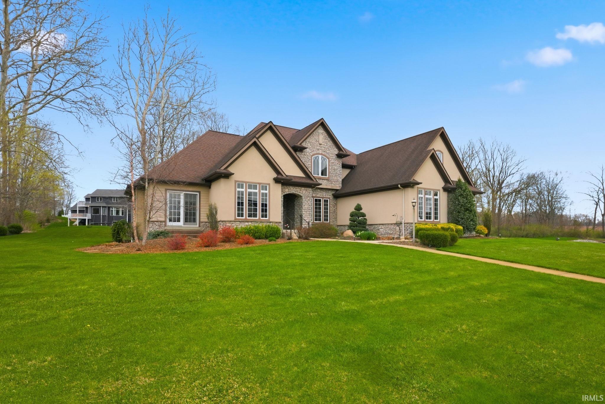 3669 E Greystone Drive Warsaw IN 46582