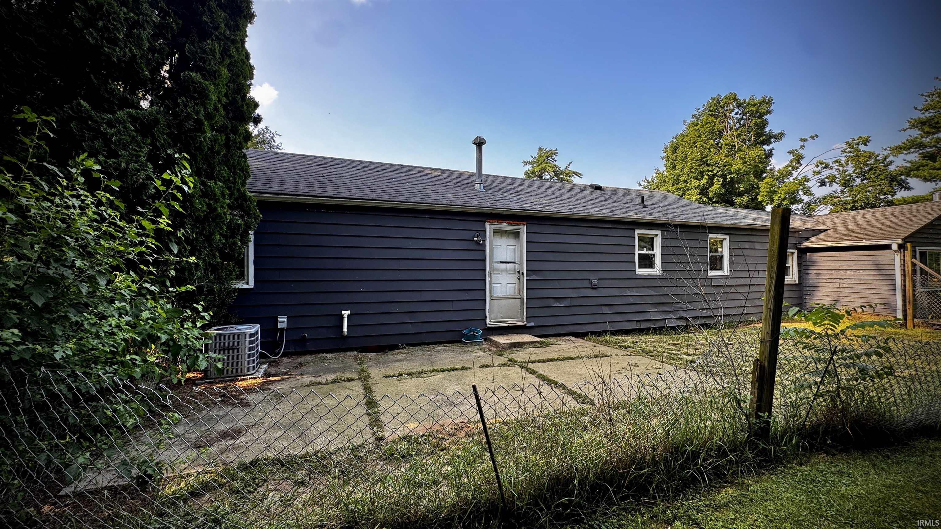 10096 Lehman Street Osceola IN 46561