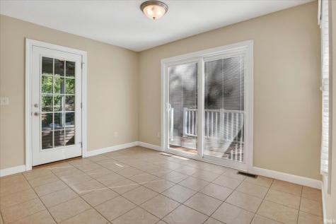 53394 Stoneridge Street South Bend IN 46637