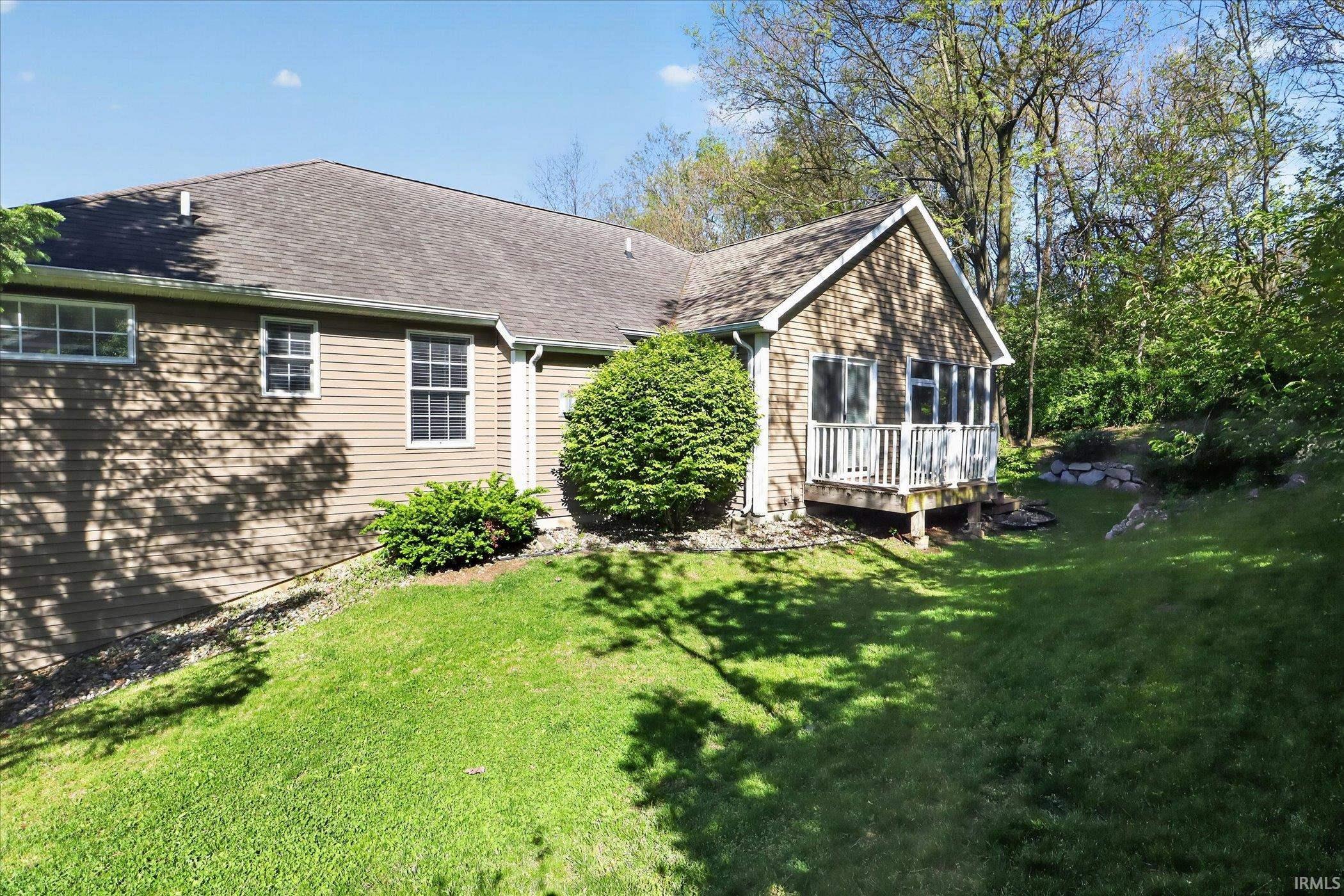 53394 Stoneridge Street South Bend IN 46637