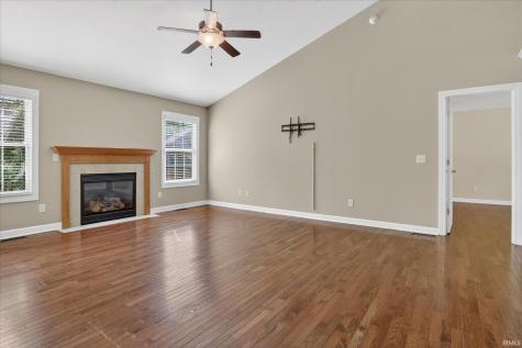 53394 Stoneridge Street South Bend IN 46637