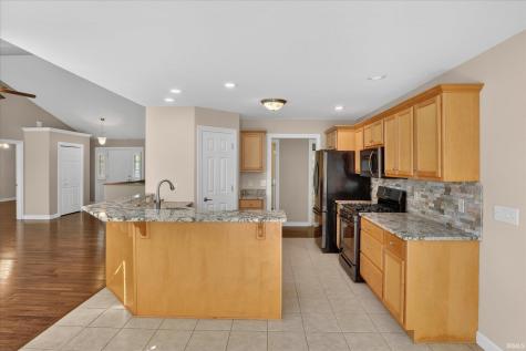 53394 Stoneridge Street South Bend IN 46637