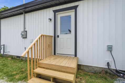 421 N Walnut Street Hartford City IN 47348