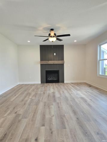 12865 Towcester Court Fort Wayne IN 46818