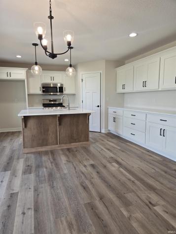 12865 Towcester Court Fort Wayne IN 46818