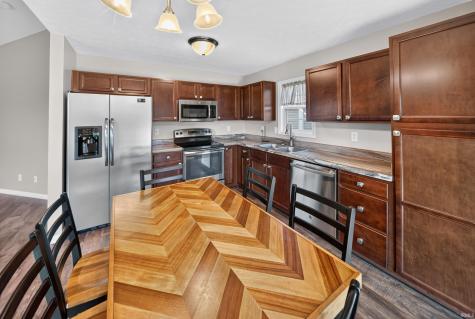817 Candlestick Court Evansville IN 47725