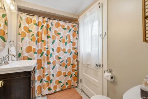1301 Sheridan Court Fort Wayne IN 46807