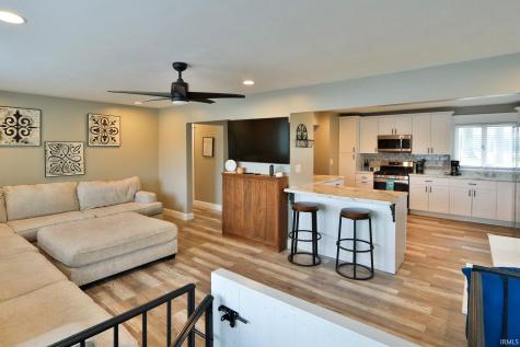 5547 N West Shafer Drive Monticello IN 47960