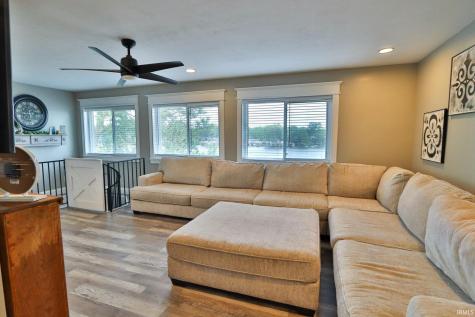 5547 N West Shafer Drive Monticello IN 47960