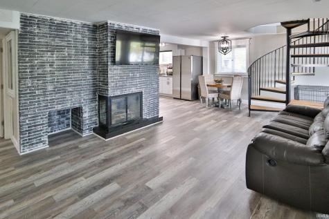 5547 N West Shafer Drive Monticello IN 47960