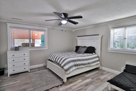 5547 N West Shafer Drive Monticello IN 47960