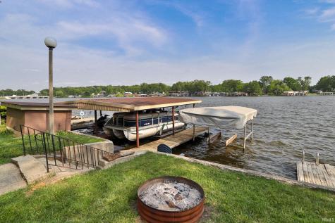5547 N West Shafer Drive Monticello IN 47960