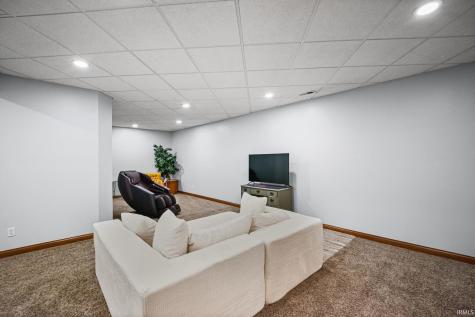 2357 E County Rd 400 S Clayton IN 46118