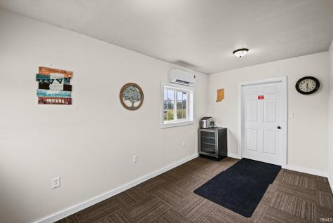 2357 E County Rd 400 S Clayton IN 46118