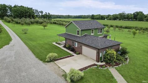 2357 E County Rd 400 S Clayton IN 46118