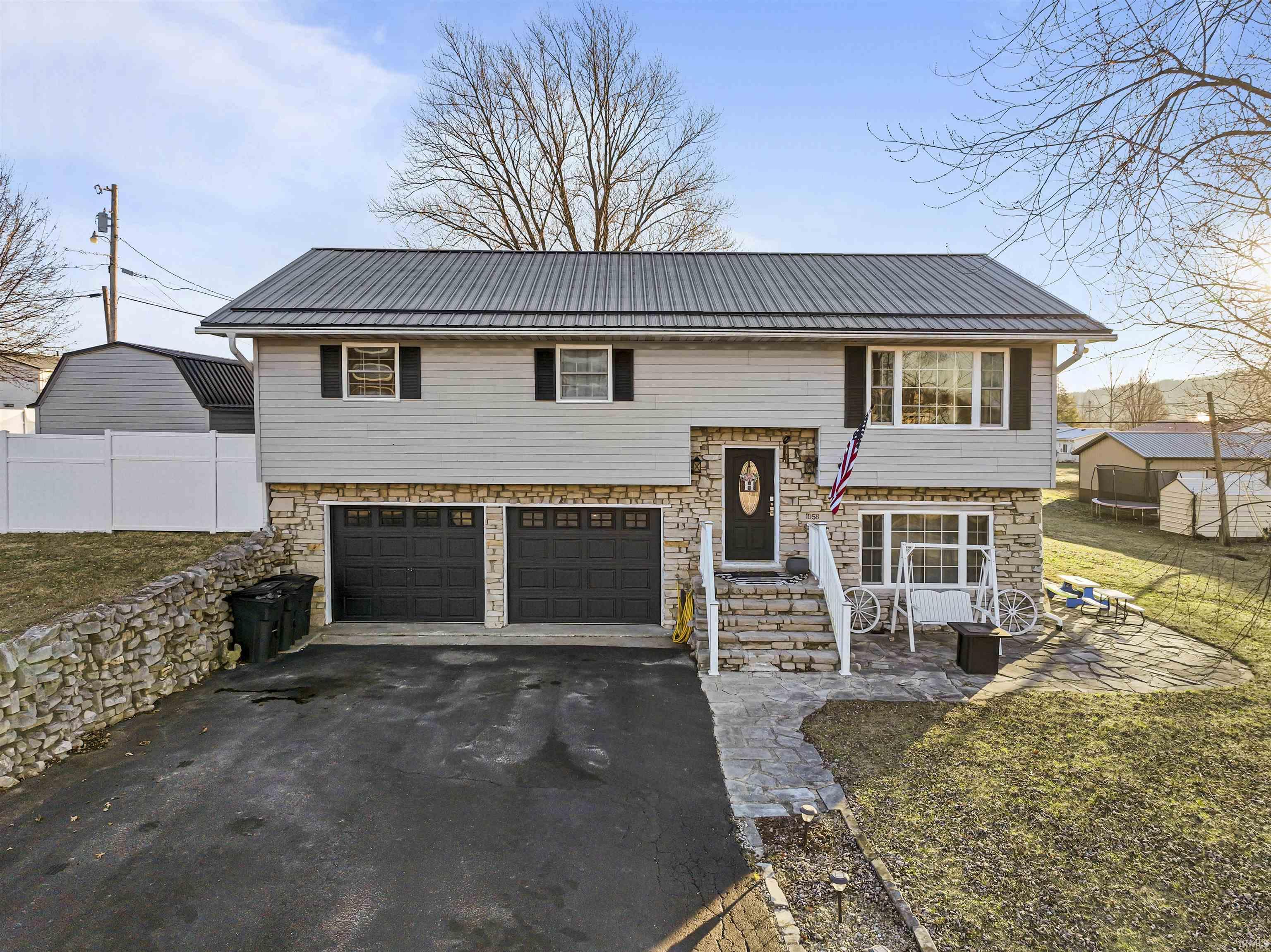1058 N Sandy Hook Road Paoli IN 47454