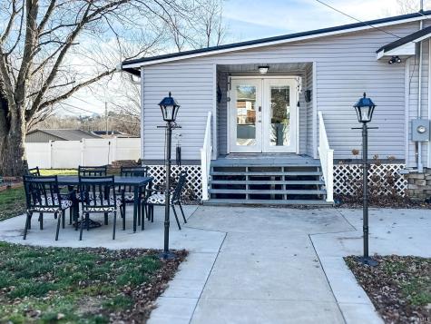 1058 N Sandy Hook Road Paoli IN 47454