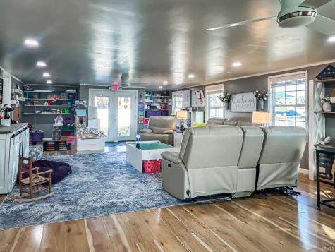 1058 N Sandy Hook Road Paoli IN 47454