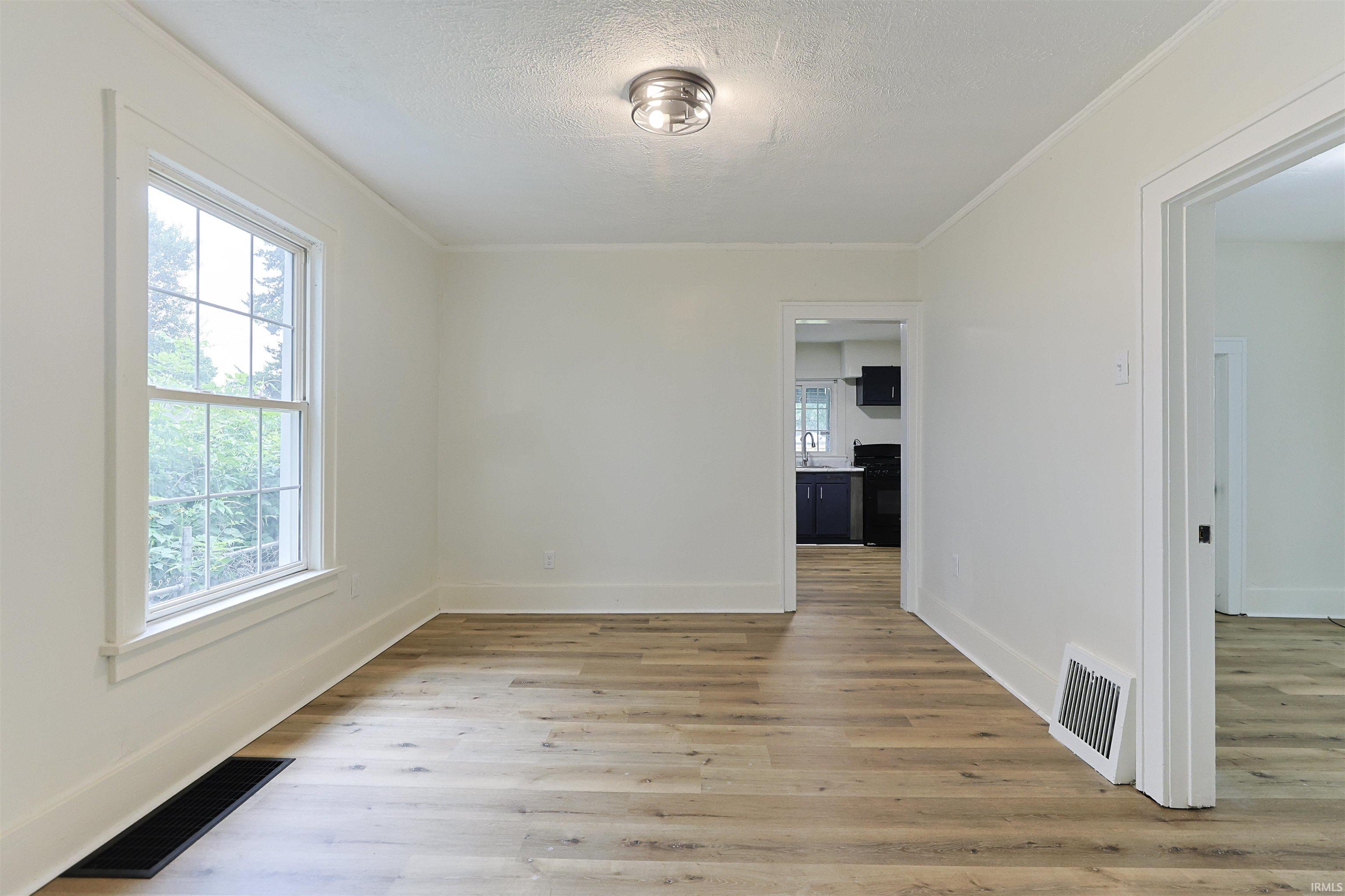209 E 6th Street Mishawaka IN 46544