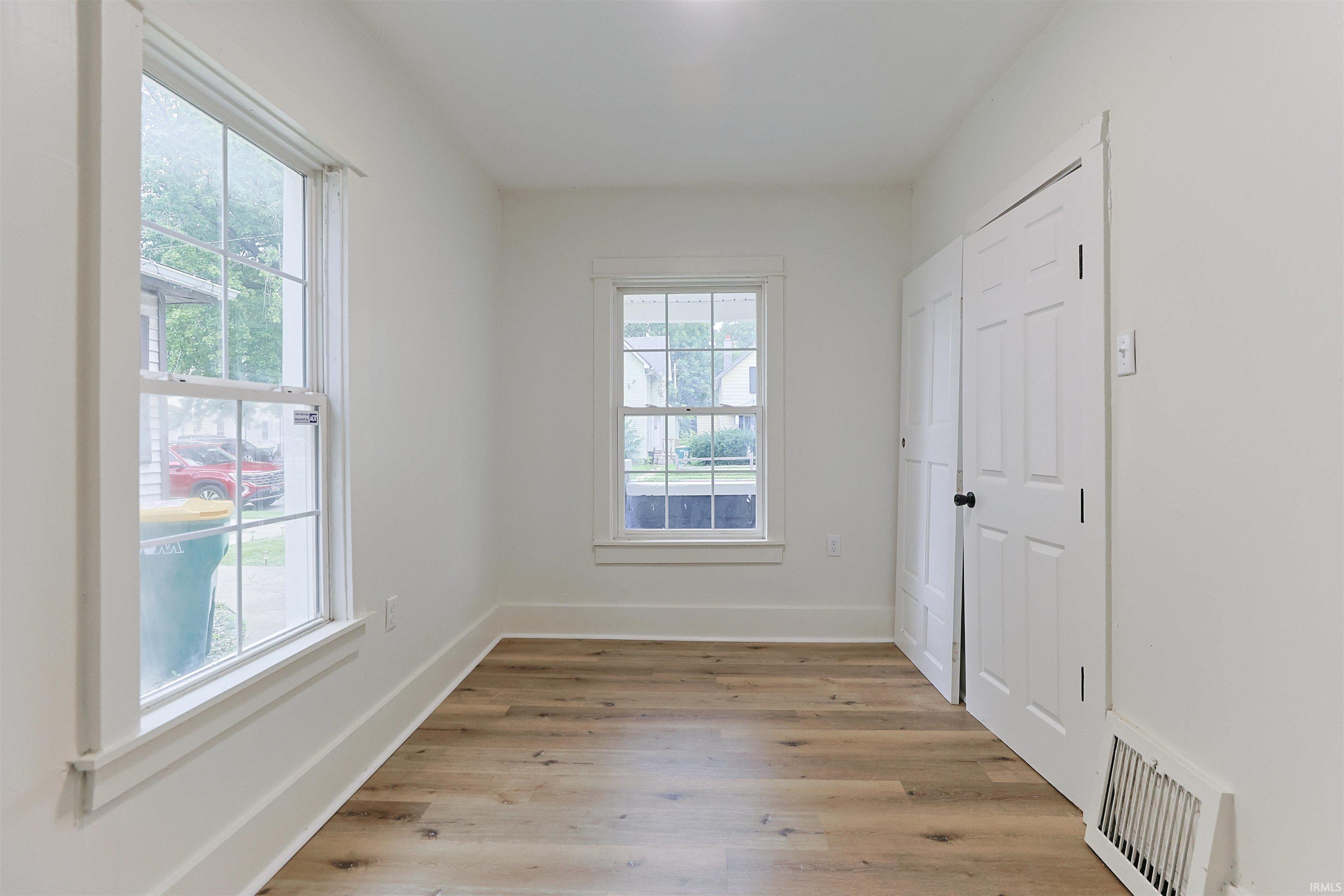209 E 6th Street Mishawaka IN 46544