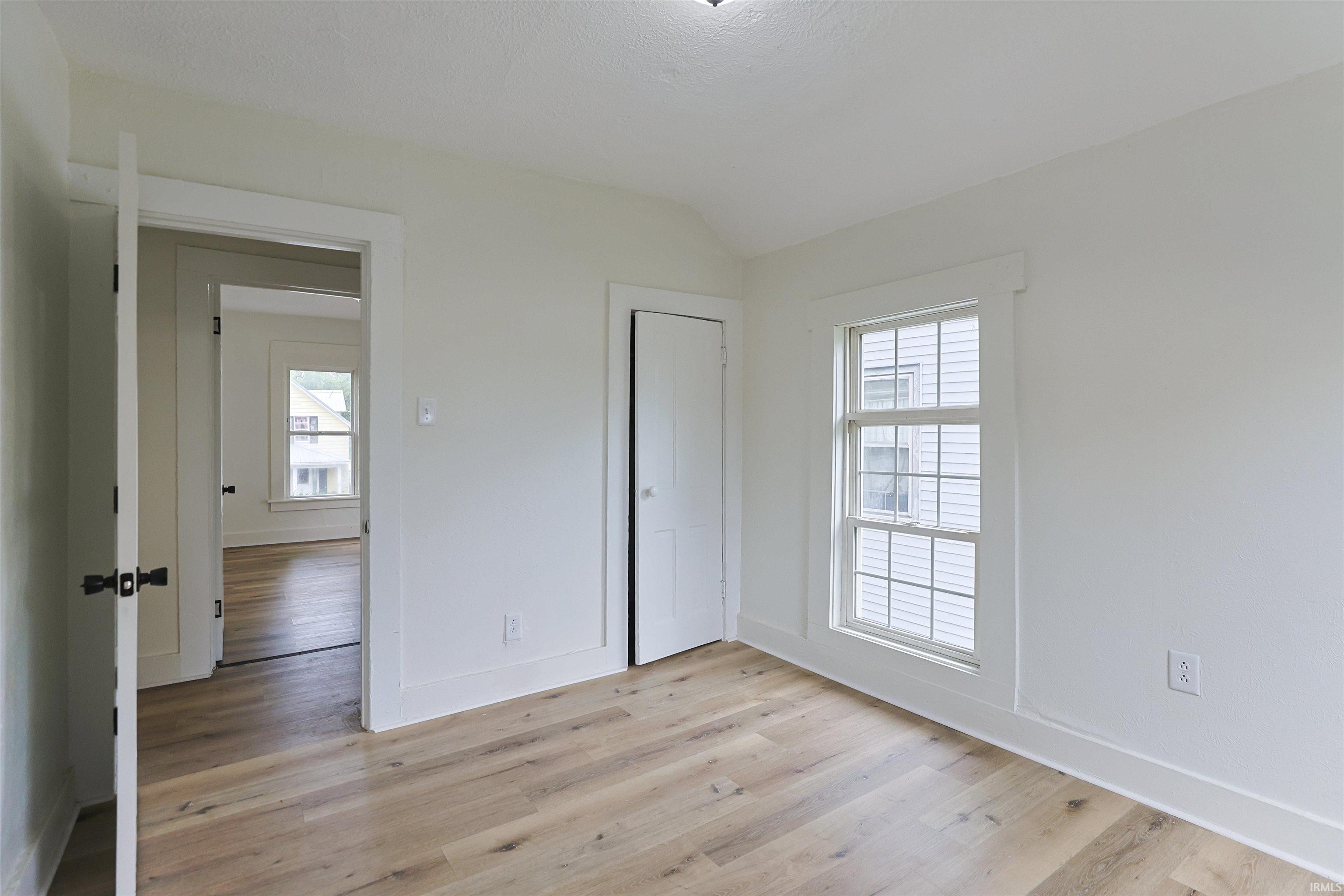 209 E 6th Street Mishawaka IN 46544