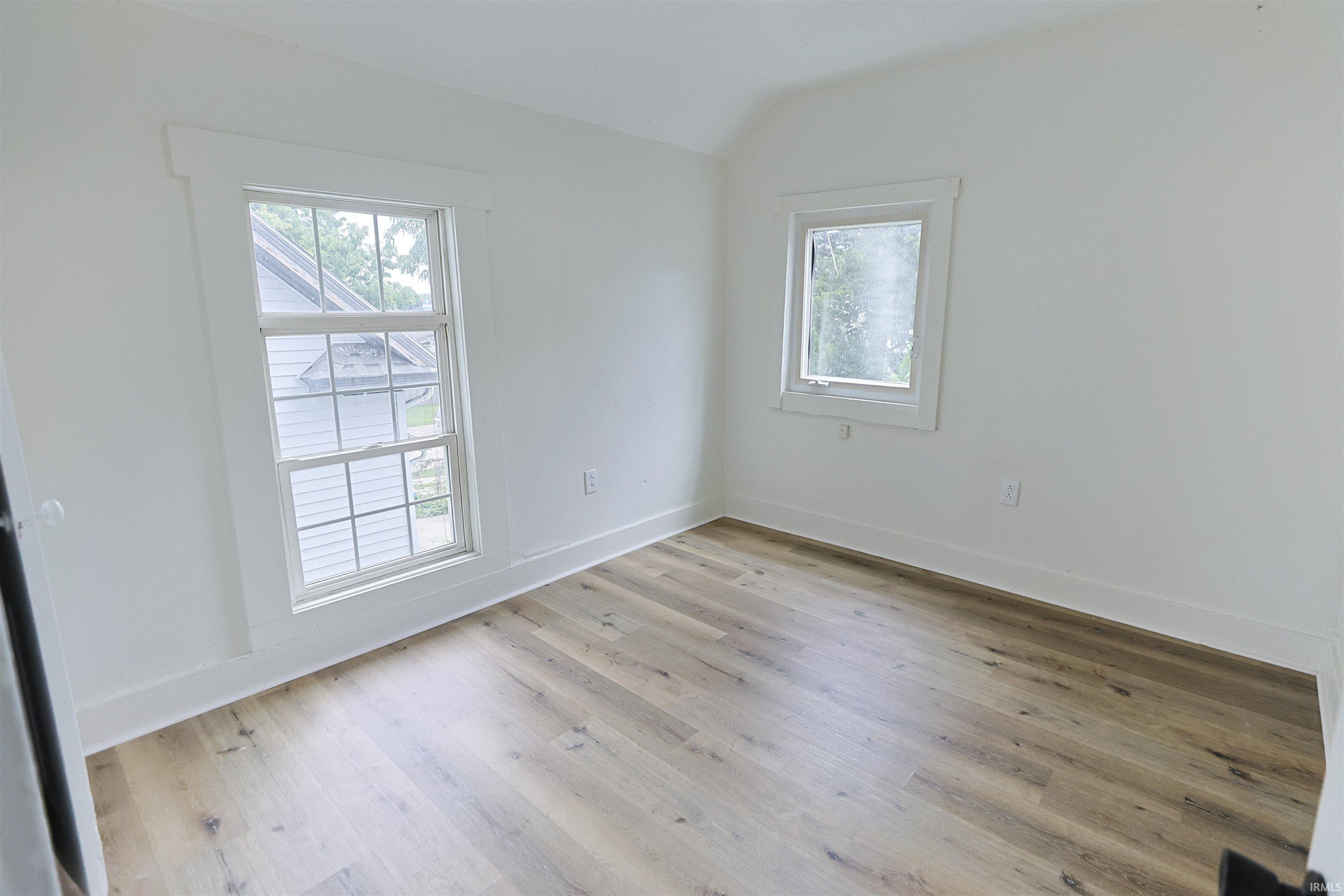 209 E 6th Street Mishawaka IN 46544