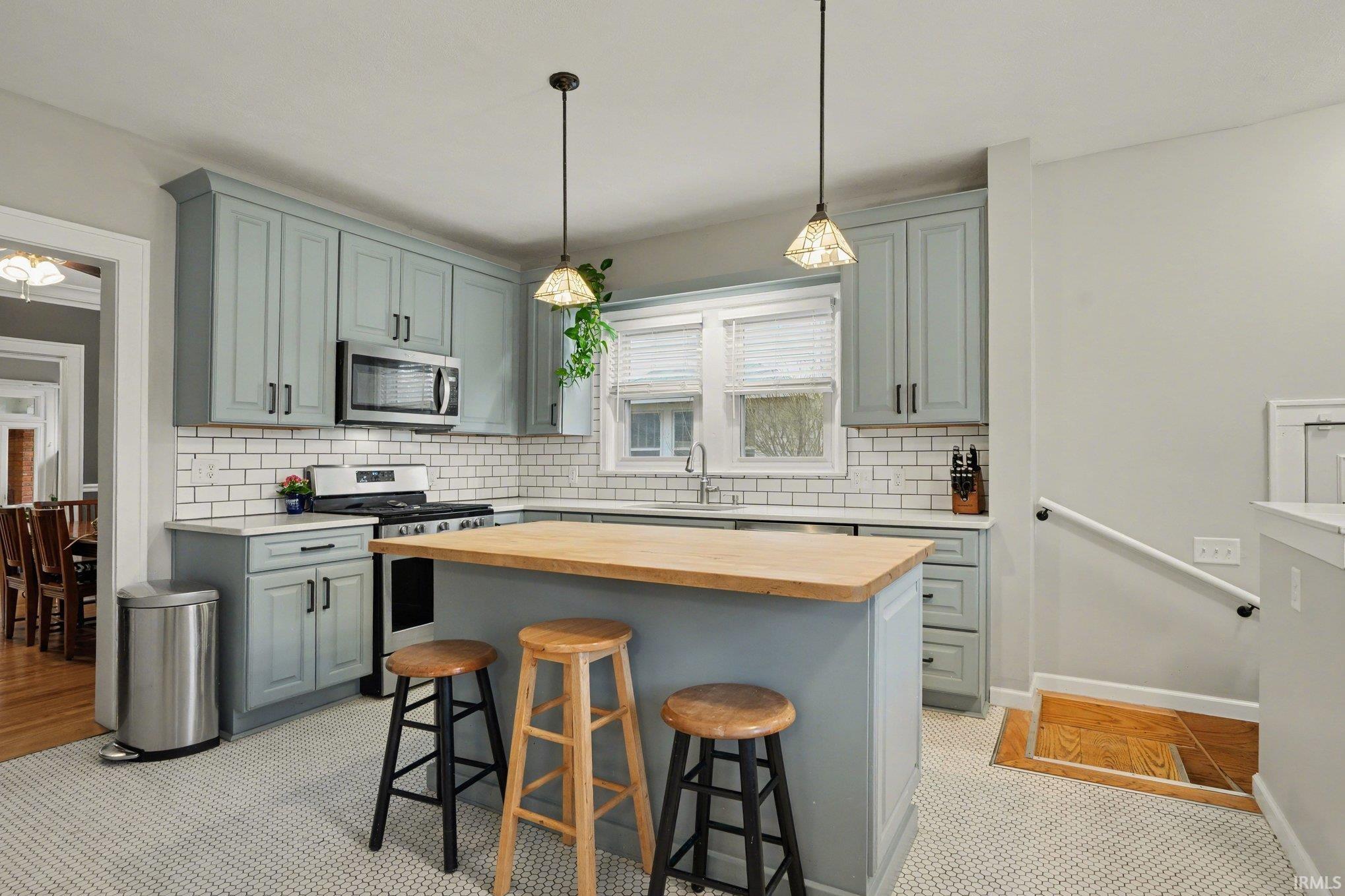 226 Parkovash Avenue South Bend IN 46617