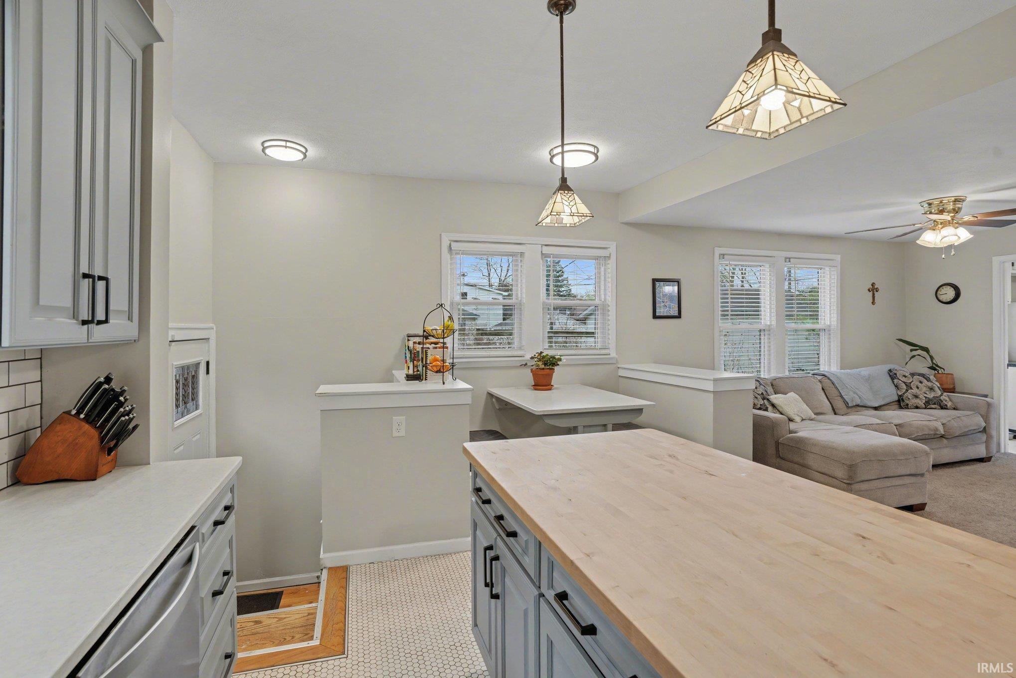 226 Parkovash Avenue South Bend IN 46617