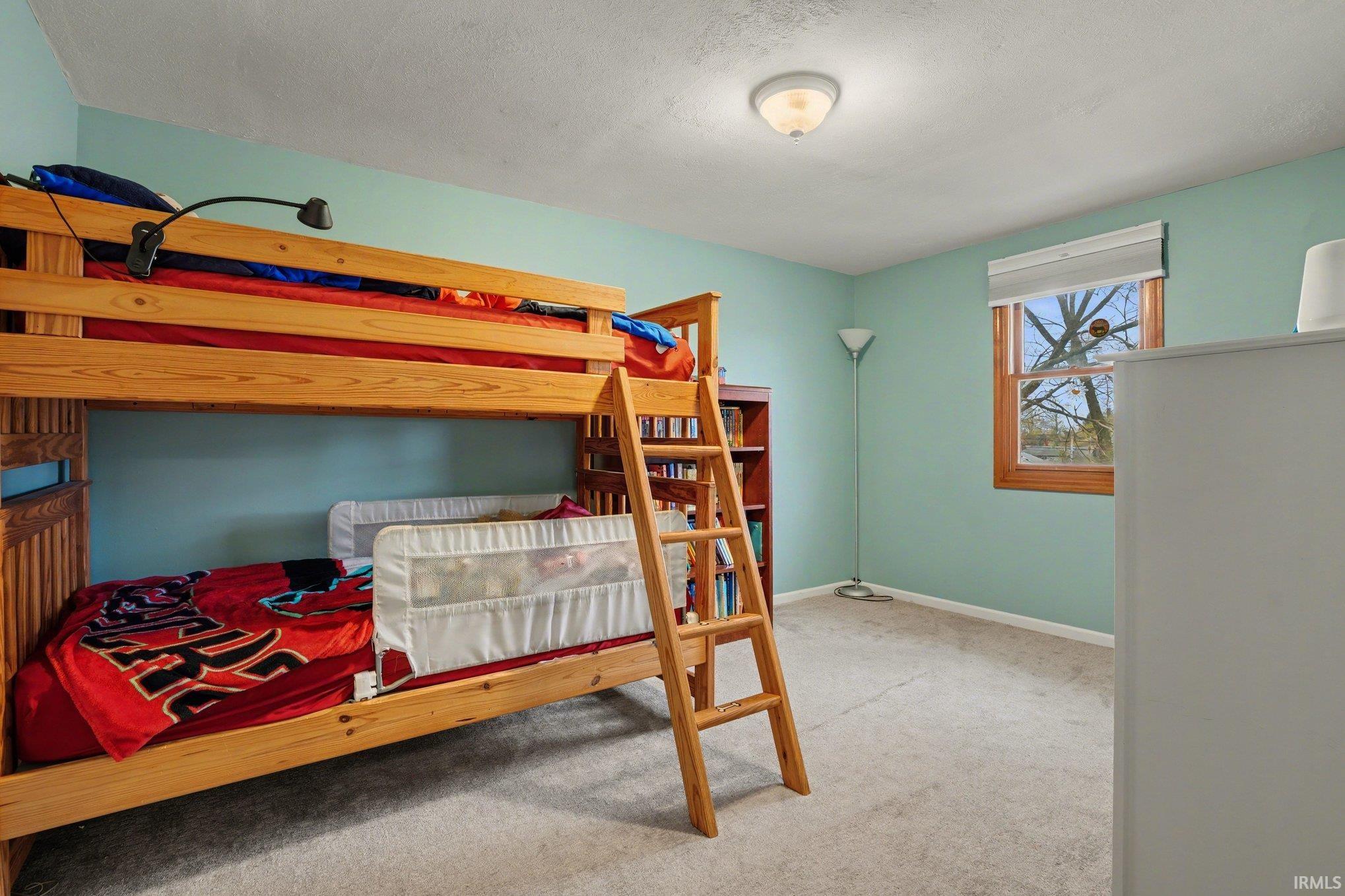 226 Parkovash Avenue South Bend IN 46617
