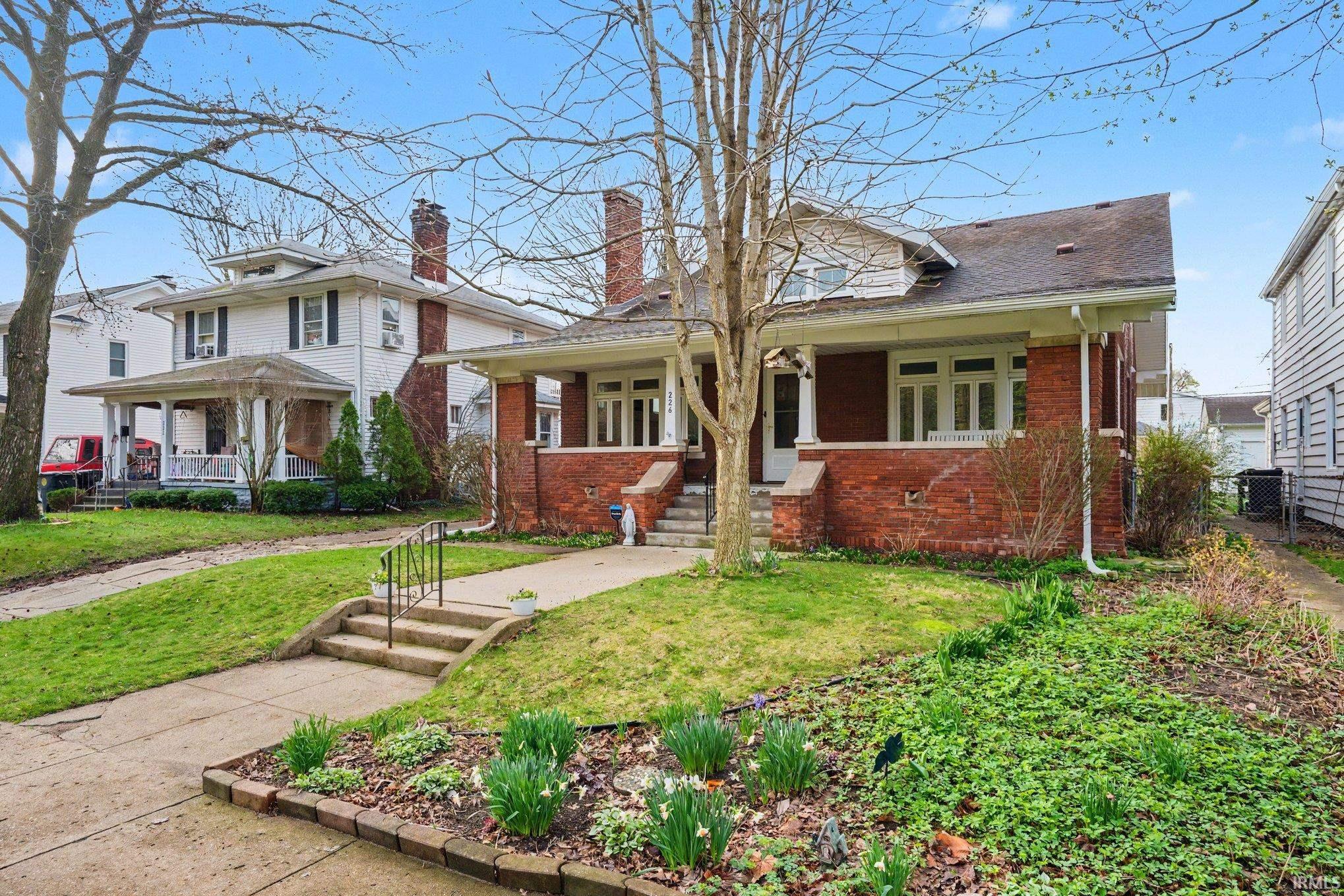 226 Parkovash Avenue South Bend IN 46617