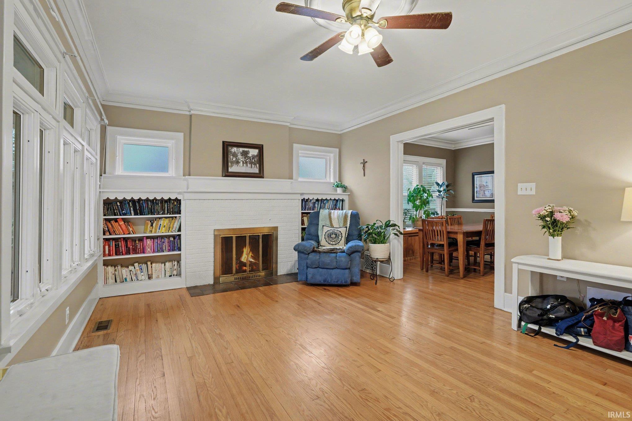 226 Parkovash Avenue South Bend IN 46617
