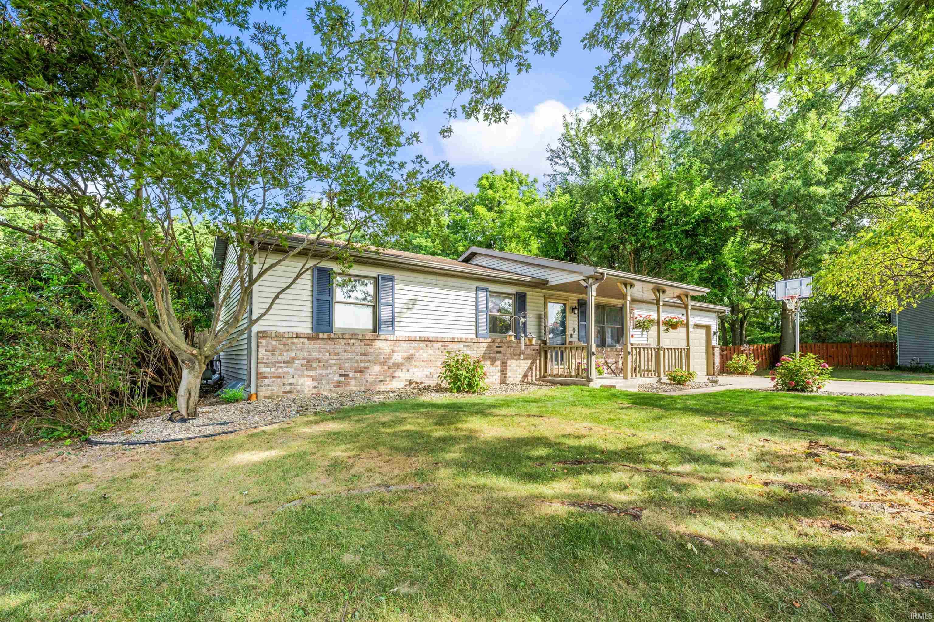 53261 Spring Court Granger IN 46530