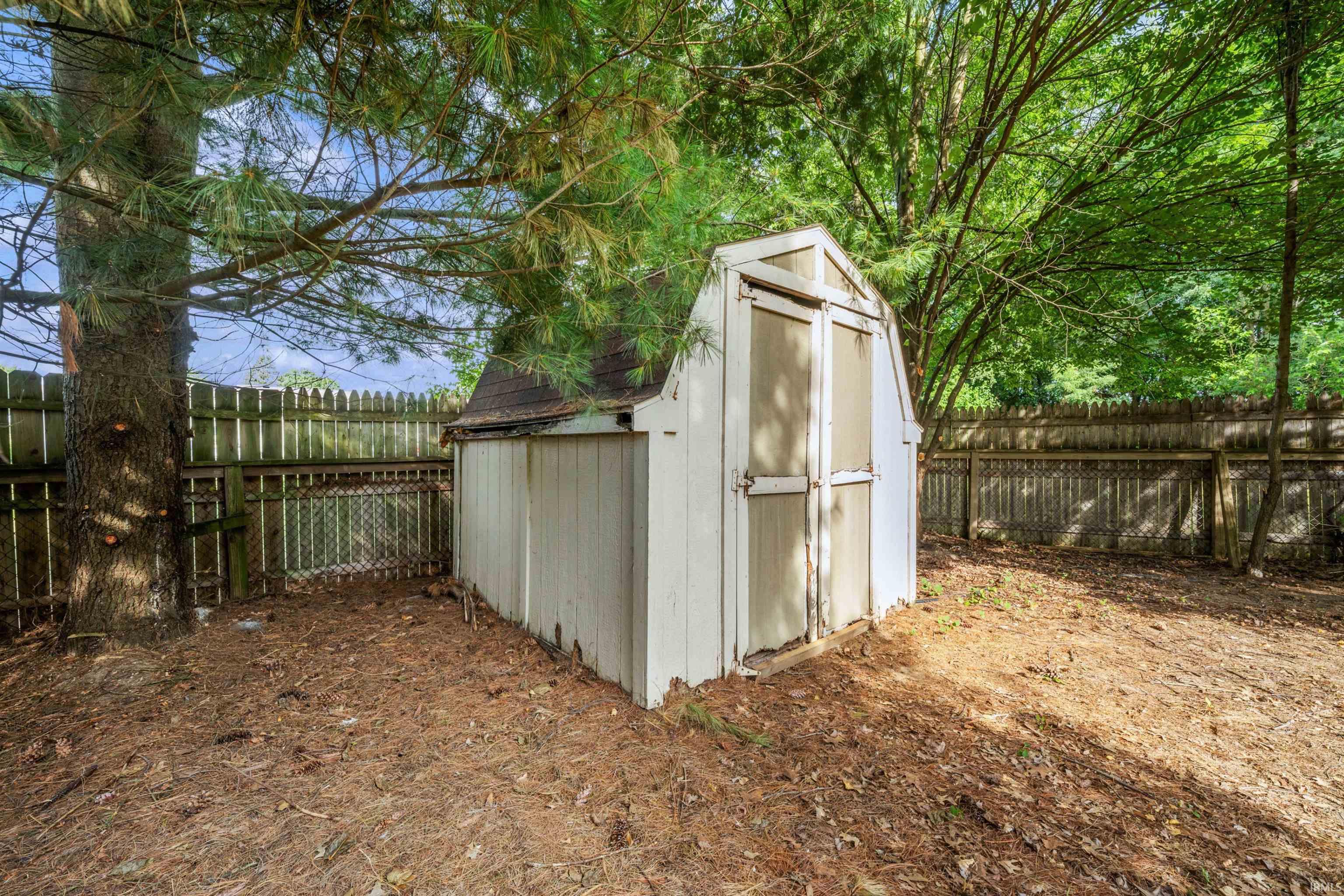 53261 Spring Court Granger IN 46530
