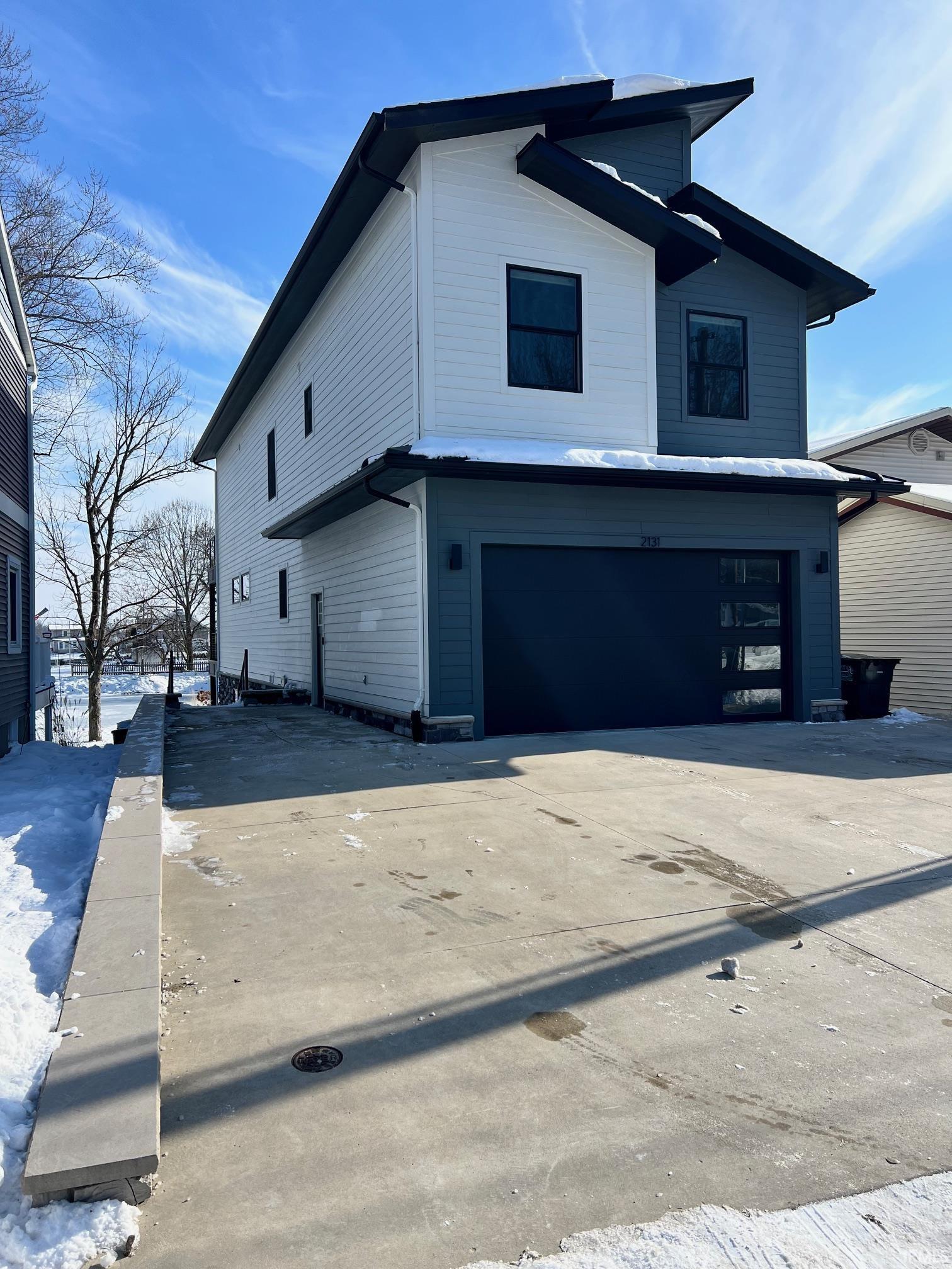 2131 Boulevard Street Rochester IN 46975