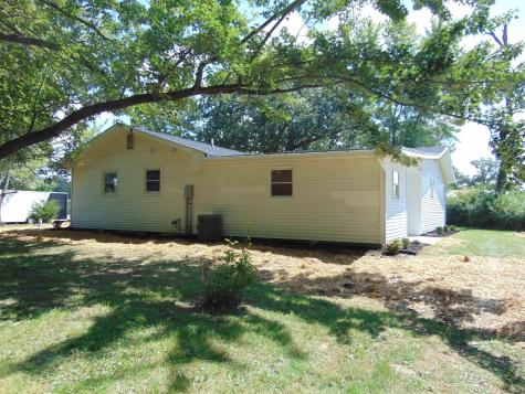 8140 SE Jeff Road Warren IN 46792