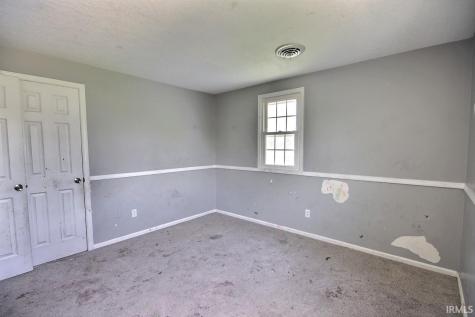 2404 Otsego Drive Fort Wayne IN 46825