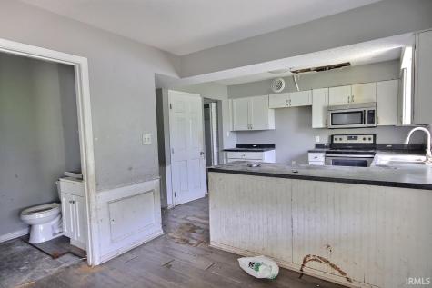 2404 Otsego Drive Fort Wayne IN 46825