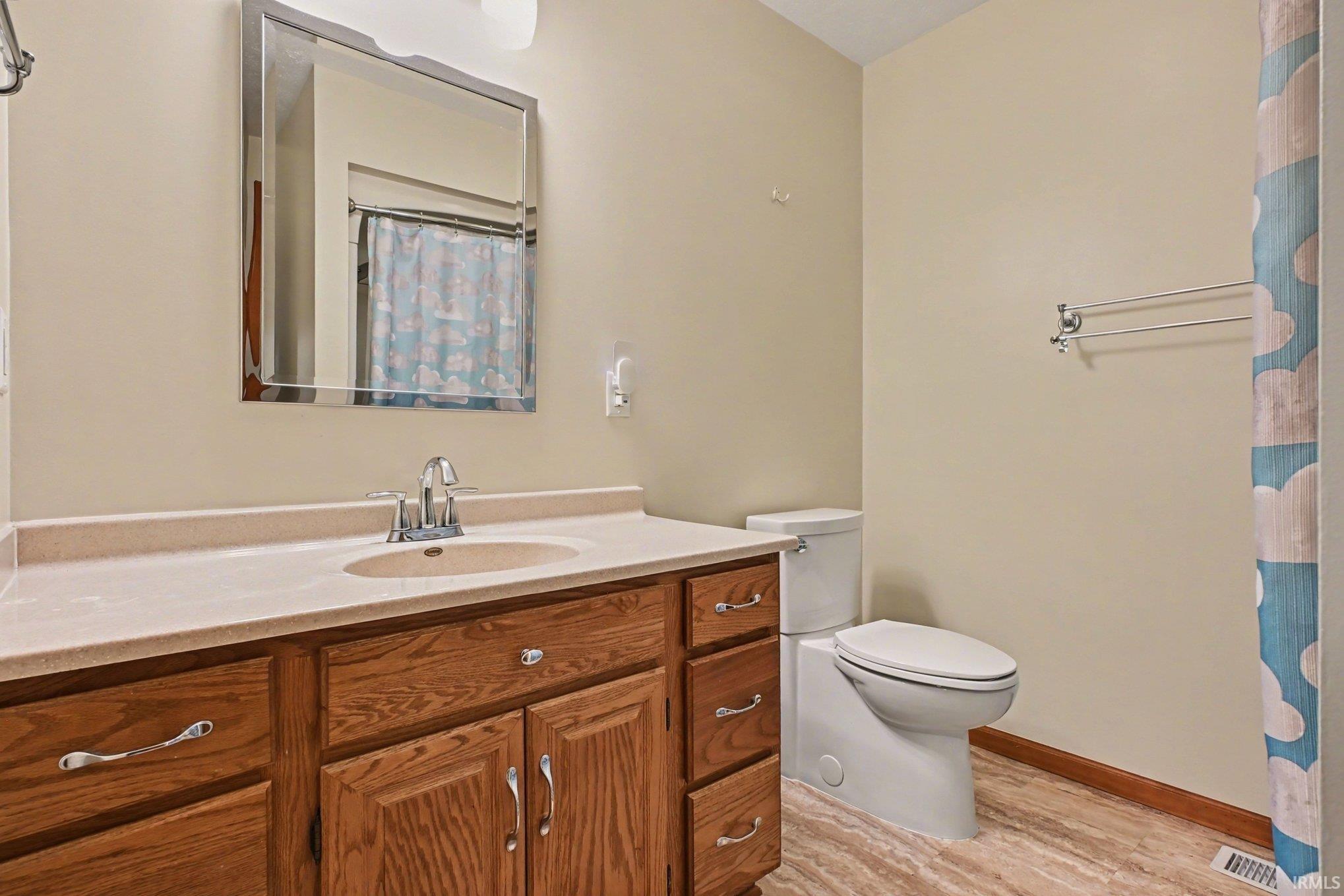 3250 N Ashford Court Warsaw IN 46582