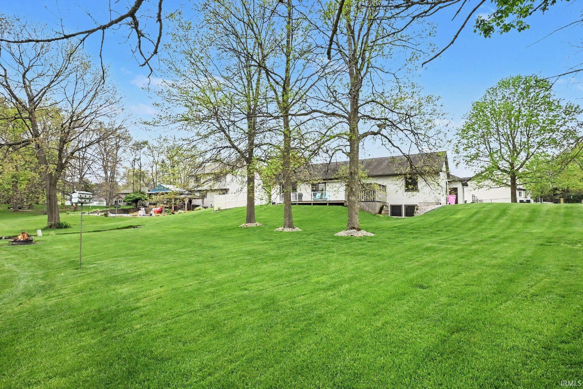3250 N Ashford Court Warsaw IN 46582
