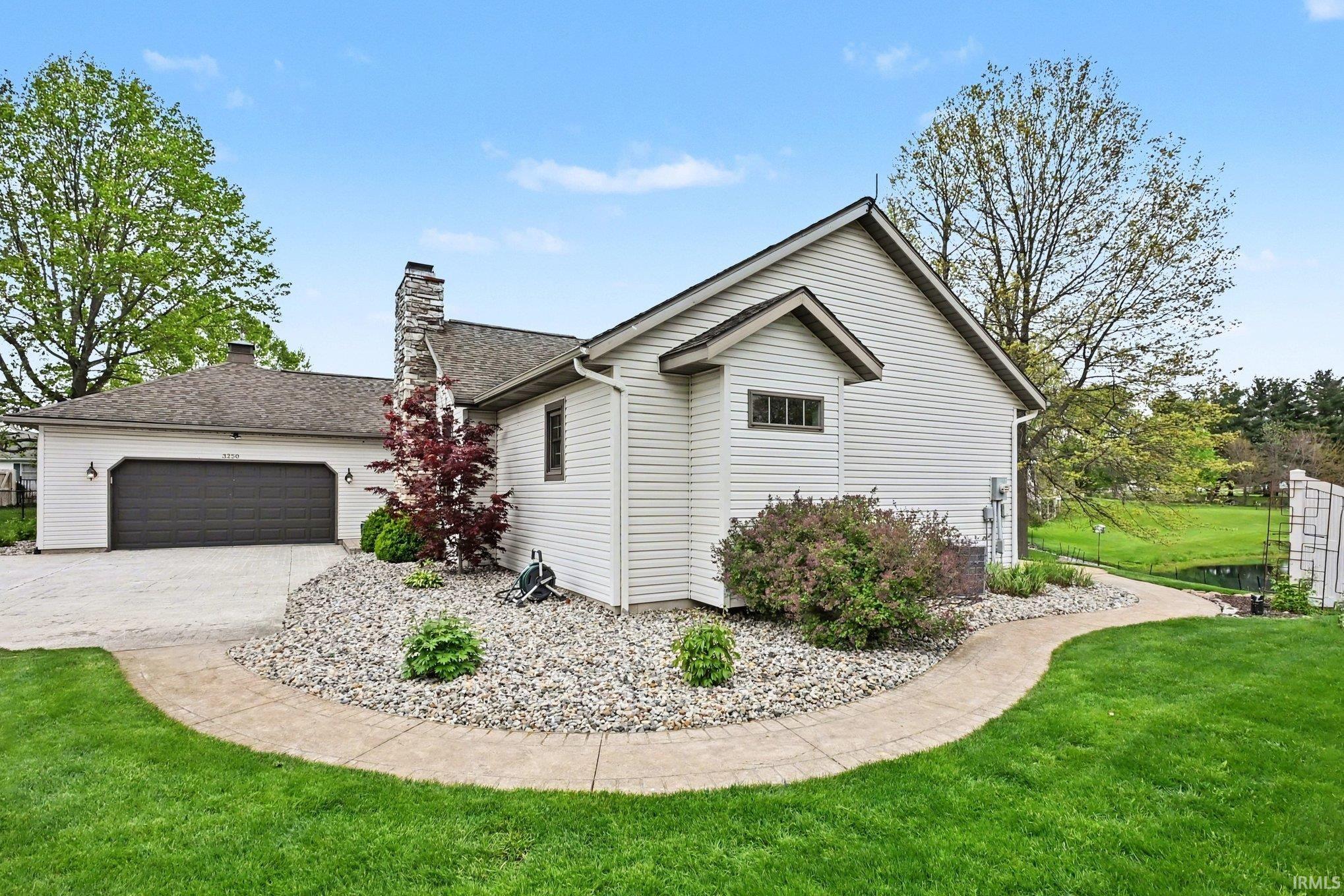 3250 N Ashford Court Warsaw IN 46582