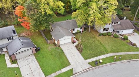 7721 Westford Court Fort Wayne IN 46835