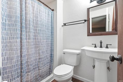 7721 Westford Court Fort Wayne IN 46835