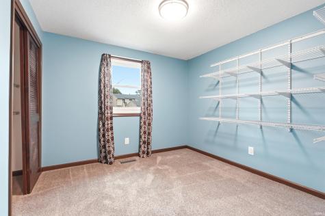 7721 Westford Court Fort Wayne IN 46835
