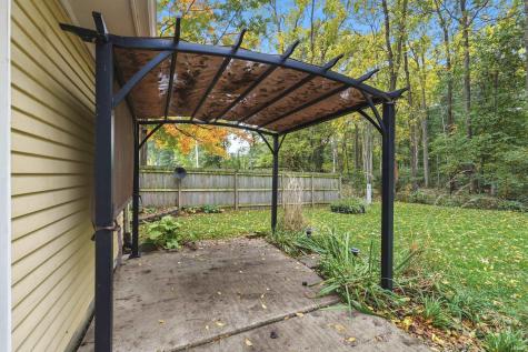 7721 Westford Court Fort Wayne IN 46835