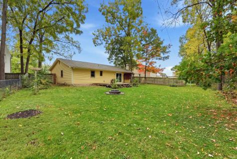 7721 Westford Court Fort Wayne IN 46835